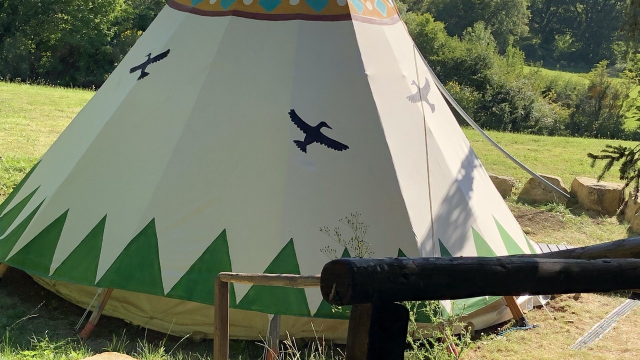 Photo of Outdoor in Comps