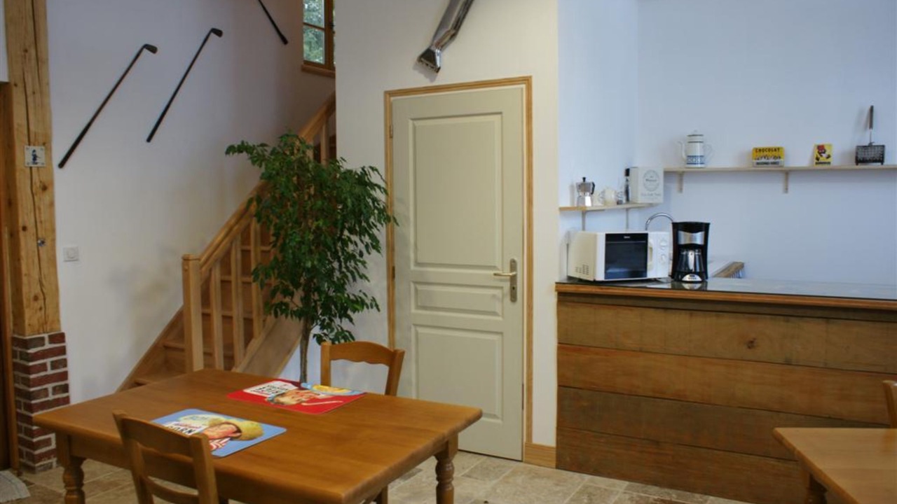 Photo of Others in Toeufles