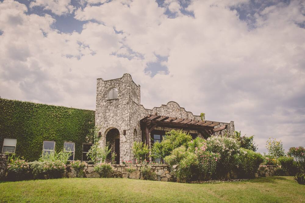 Photo of Outdoor in Fischer
