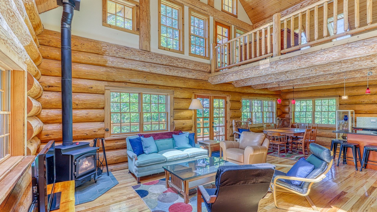 Photo of Livingroom in Camano Island