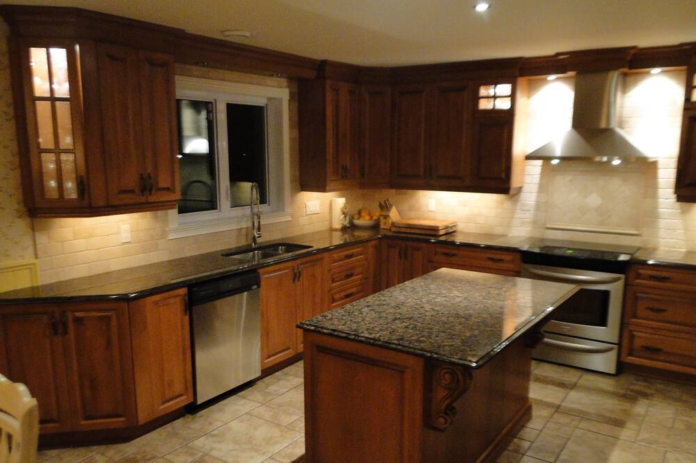 Photo of Kitchen in Saint-Isidore