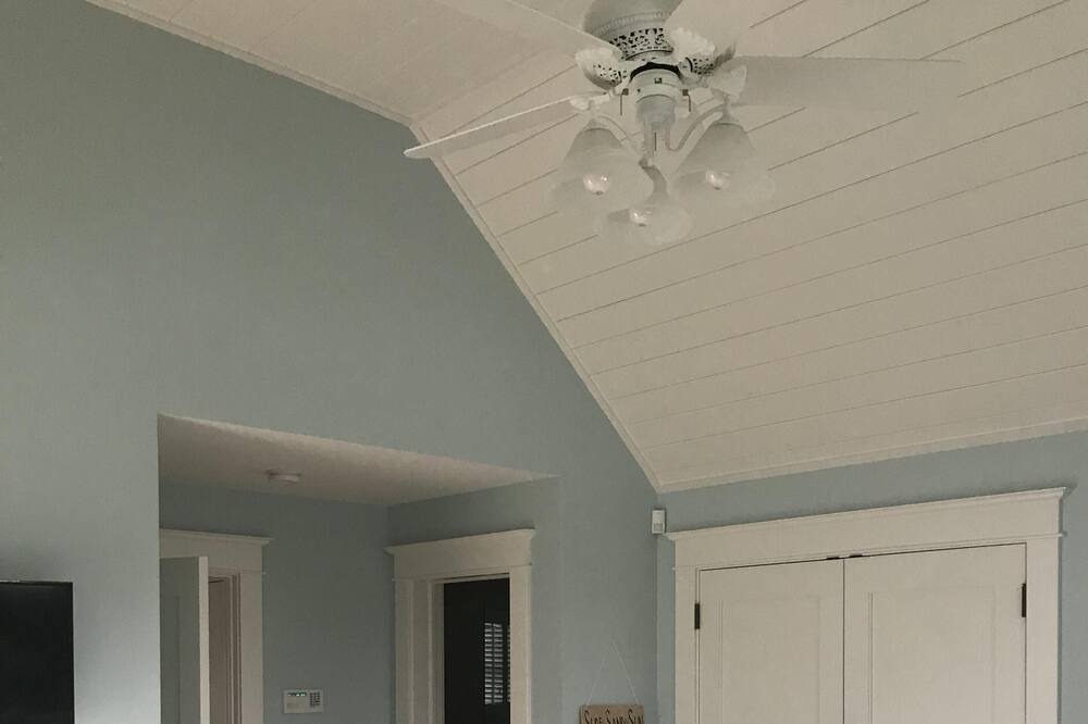 Photo of Bedroom in Jamesport