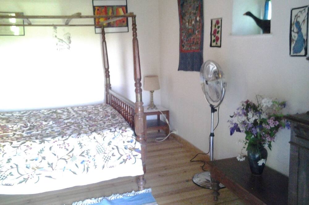 Photo of Bedroom in Espinas