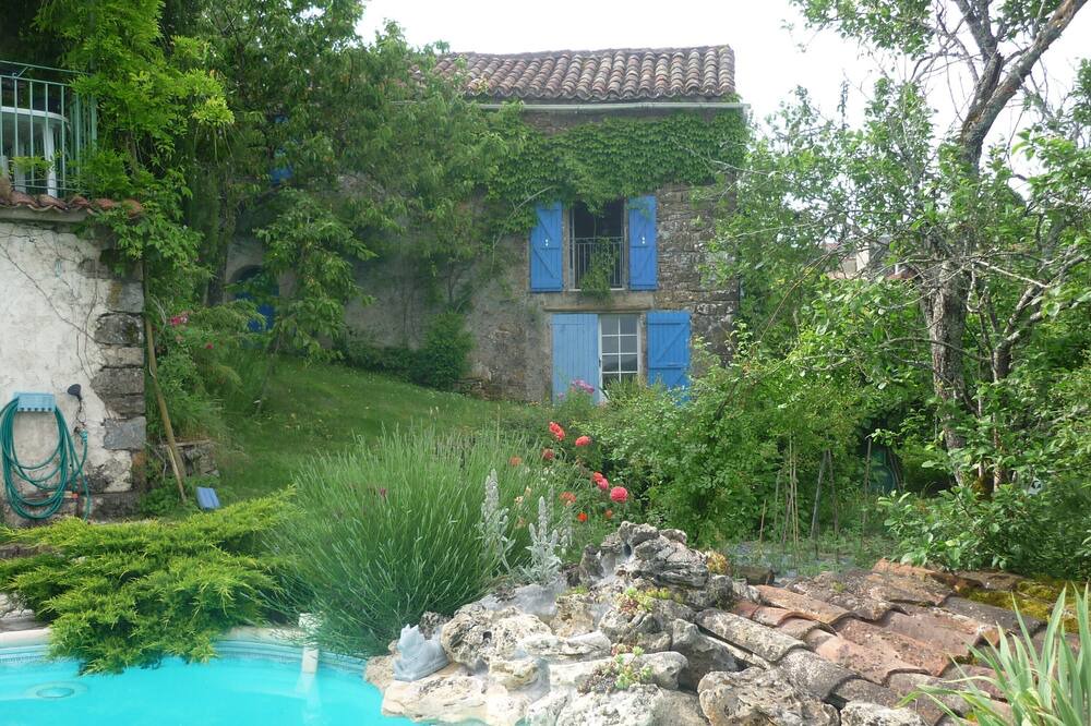 Photo of Outdoor in Espinas
