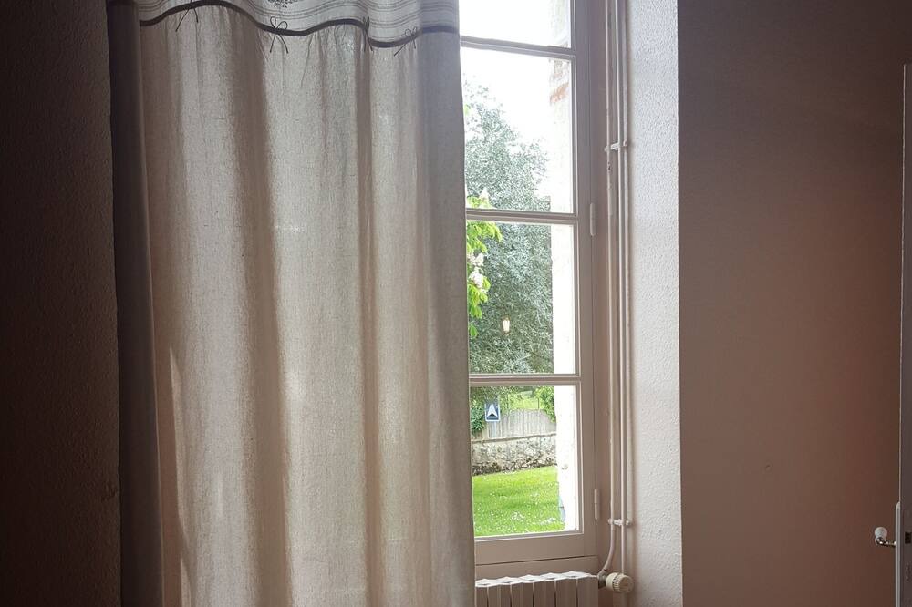 Photo of Bedroom in Saint-Loup