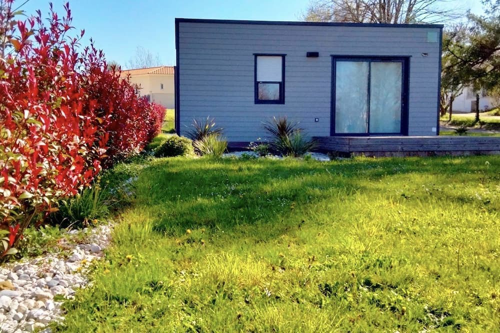 Photo of Outdoor in Saint-Germain-de-Lusignan