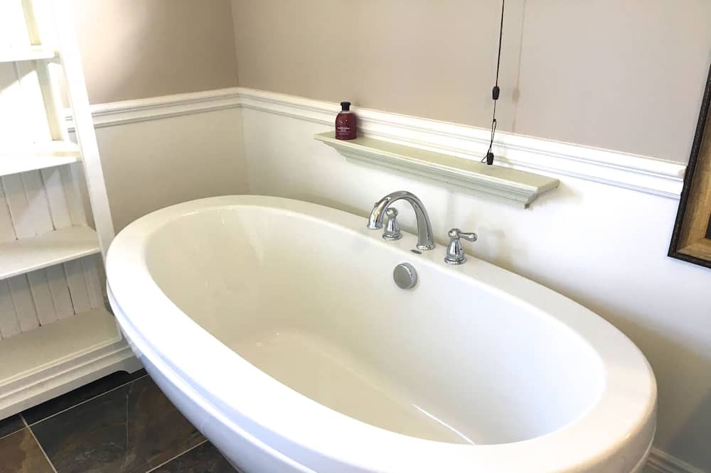 Photo of Others in Baddeck