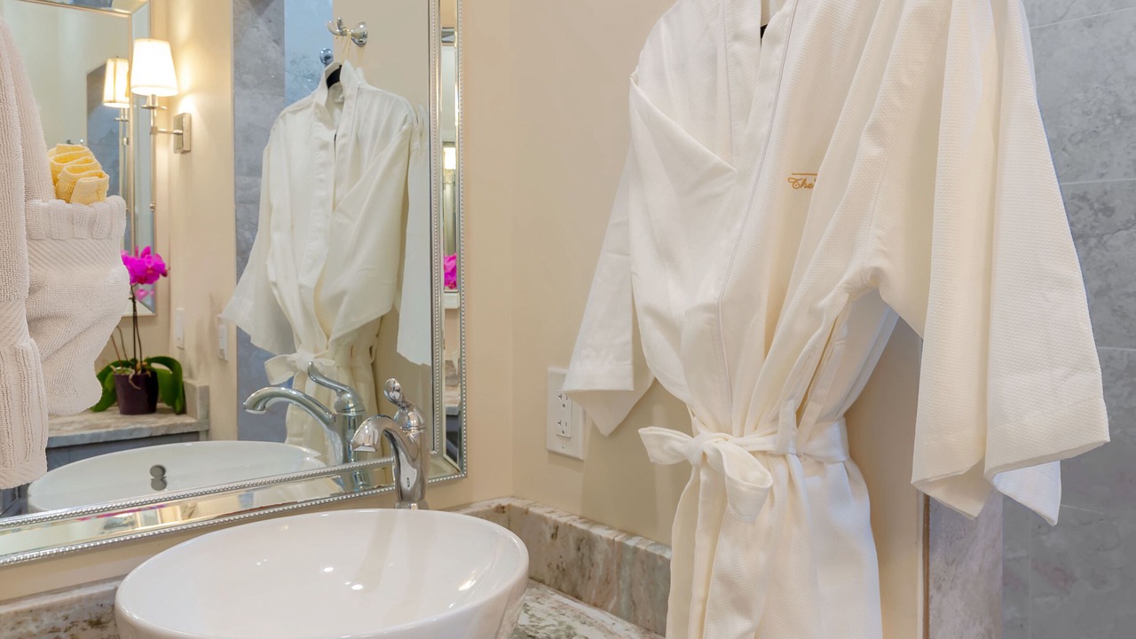Photo of Bathroom in Old Town