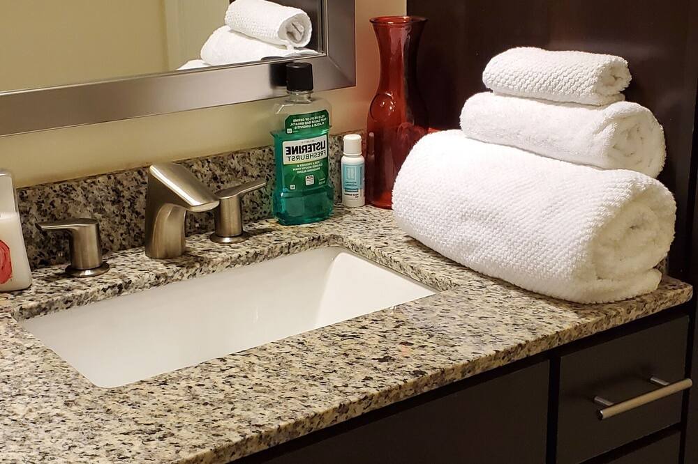 Photo of Bathroom in North Buckhead