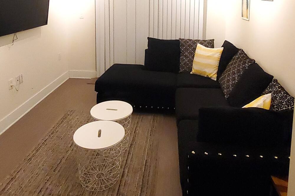 Photo of Livingroom in North Buckhead