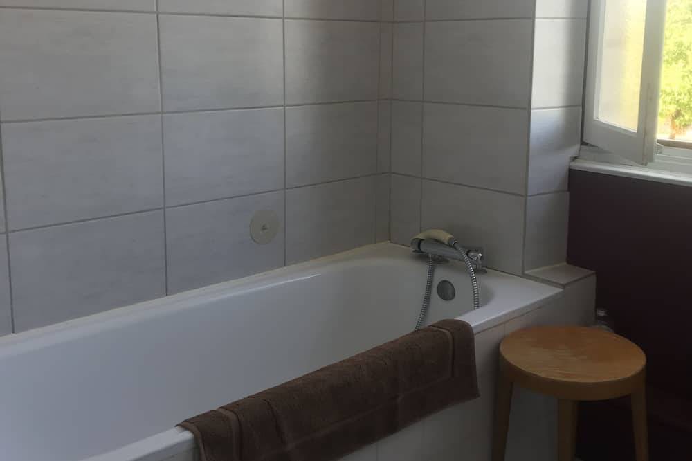 Photo of Bathroom in Valence