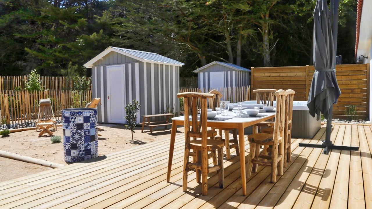 Photo of Patio Balcony in Notre-Dame-de-Monts