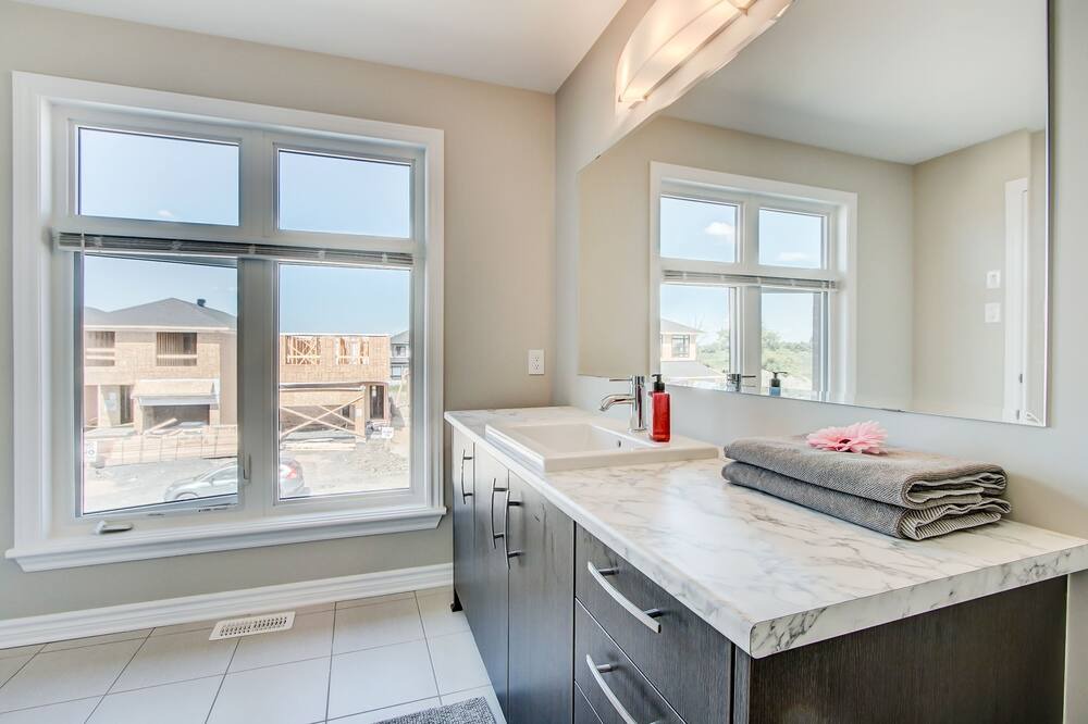 Photo of Bathroom in Ottawa Division