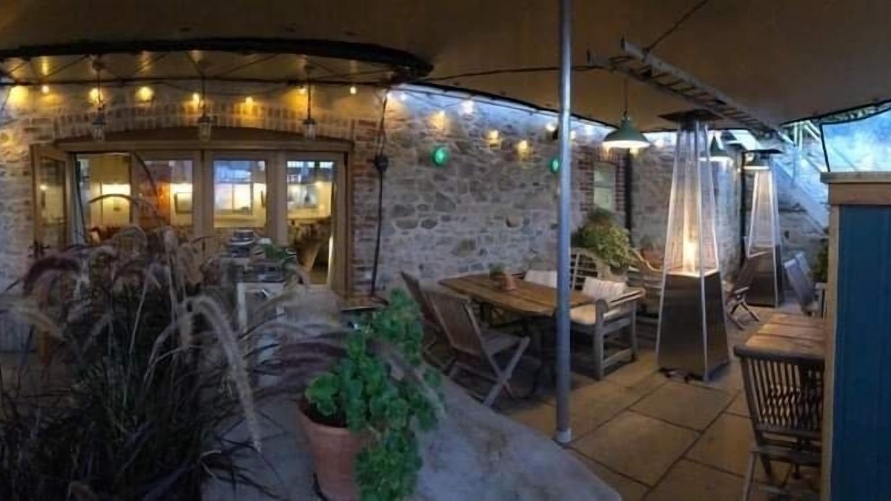 Photo of Others in Amberley