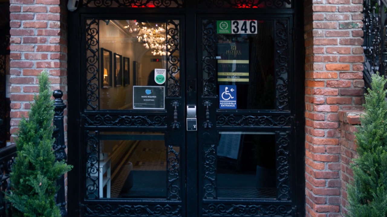 Photo of Outdoor in Midtown West