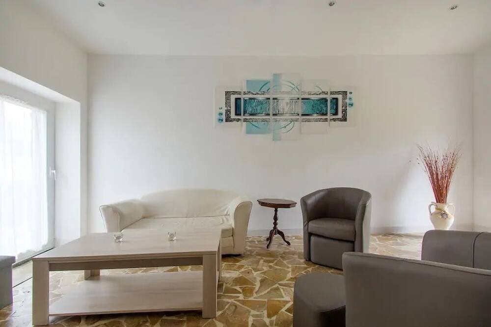 Photo of Livingroom in Meillac
