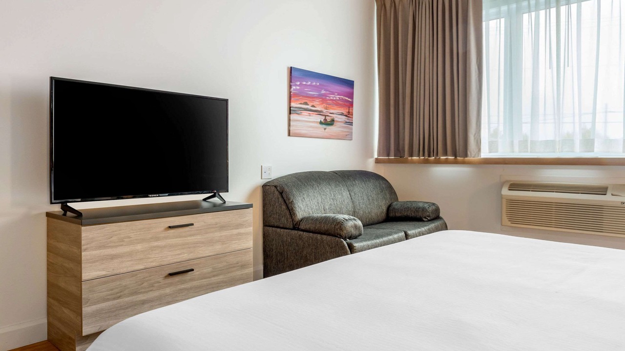 Photo of Bedroom in Amos
