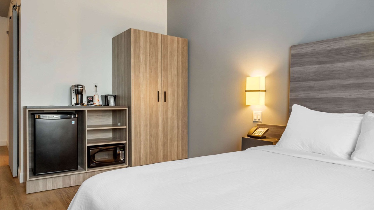 Photo of Bedroom in Amos