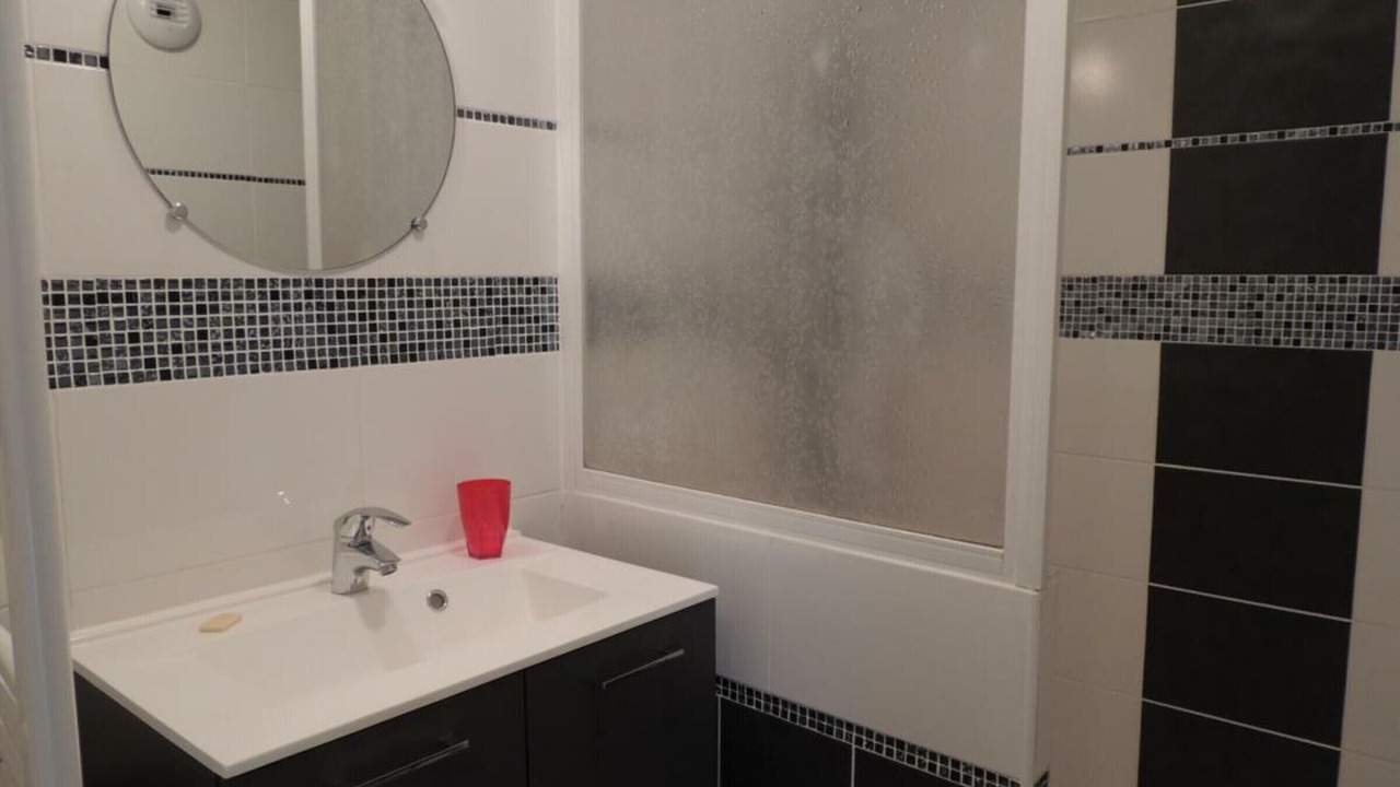 Photo of Bathroom in Le Menil-de-Briouze