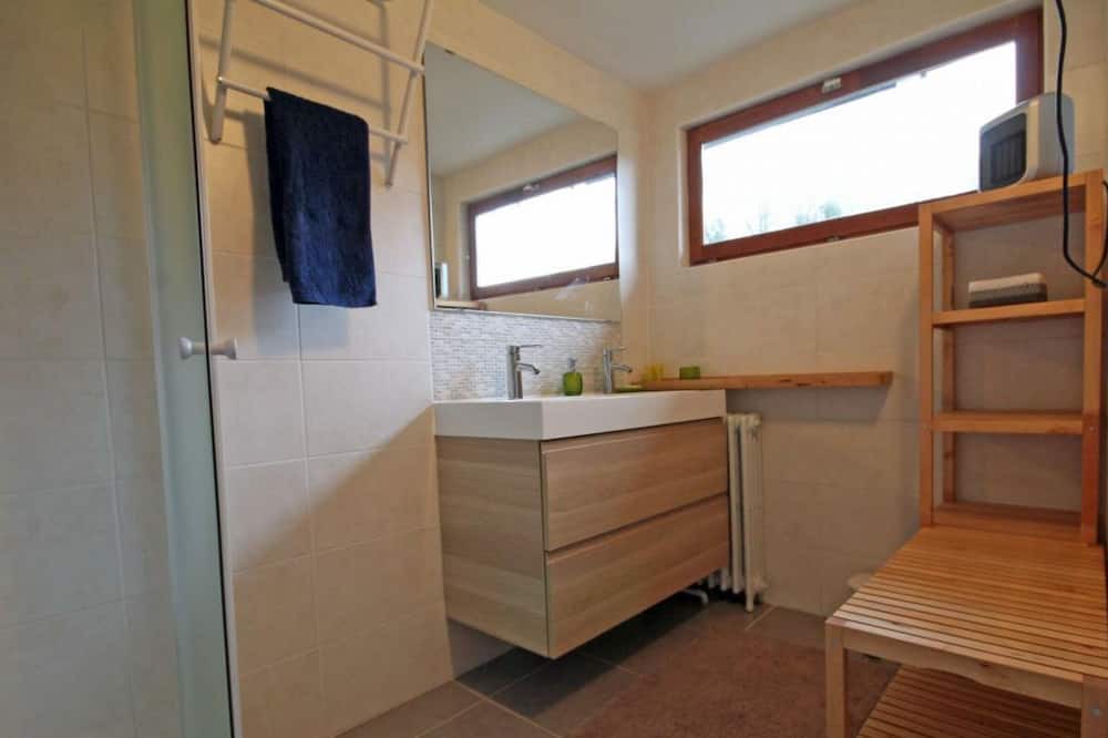 Photo of Bathroom in Breel