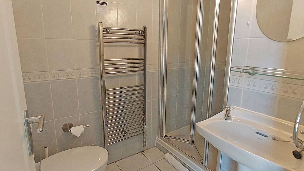 Photo of Bathroom in Eyemouth