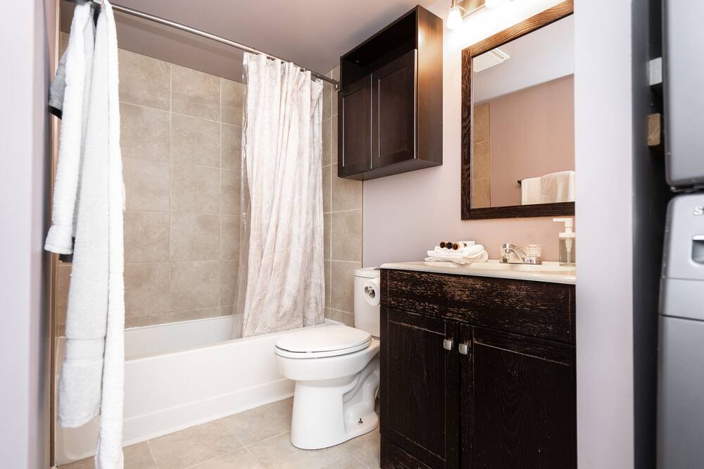 Photo of Bathroom in Fort Gary
