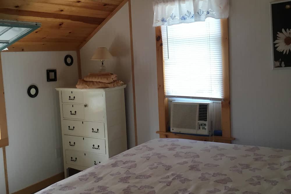 Photo of Bedroom in Thousand Island Park