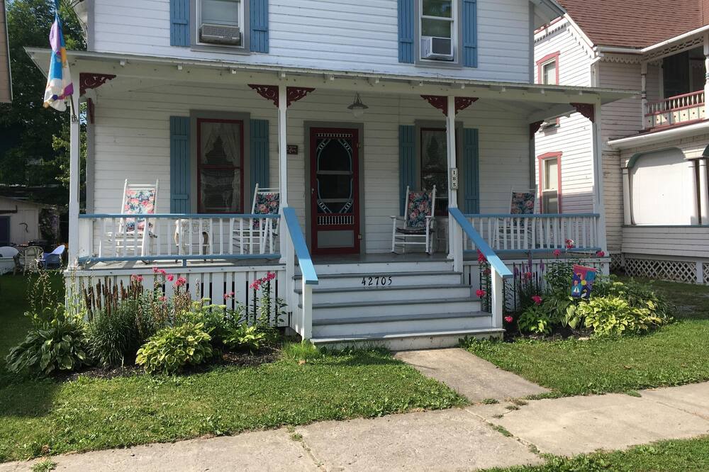 Photo of Outdoor in Thousand Island Park