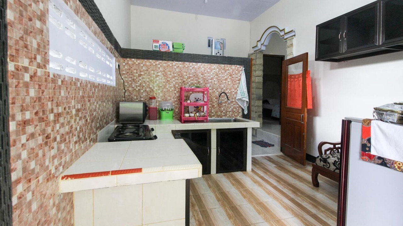 Photo of Kitchen in Pakem