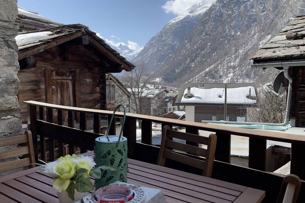 Photo of Patio Balcony in Randa