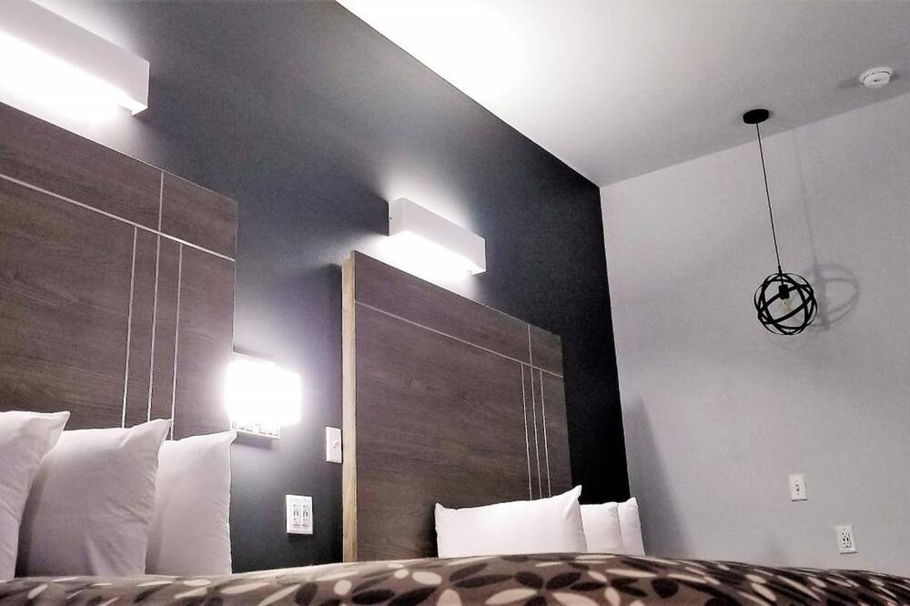 Photo of Bedroom in Conway