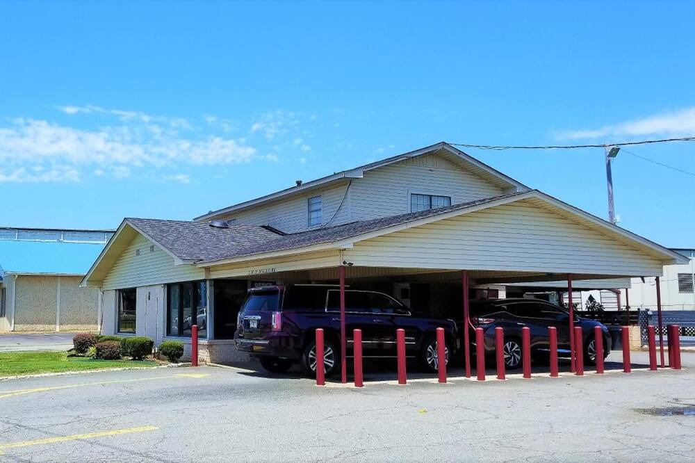 Photo of Outdoor in Conway