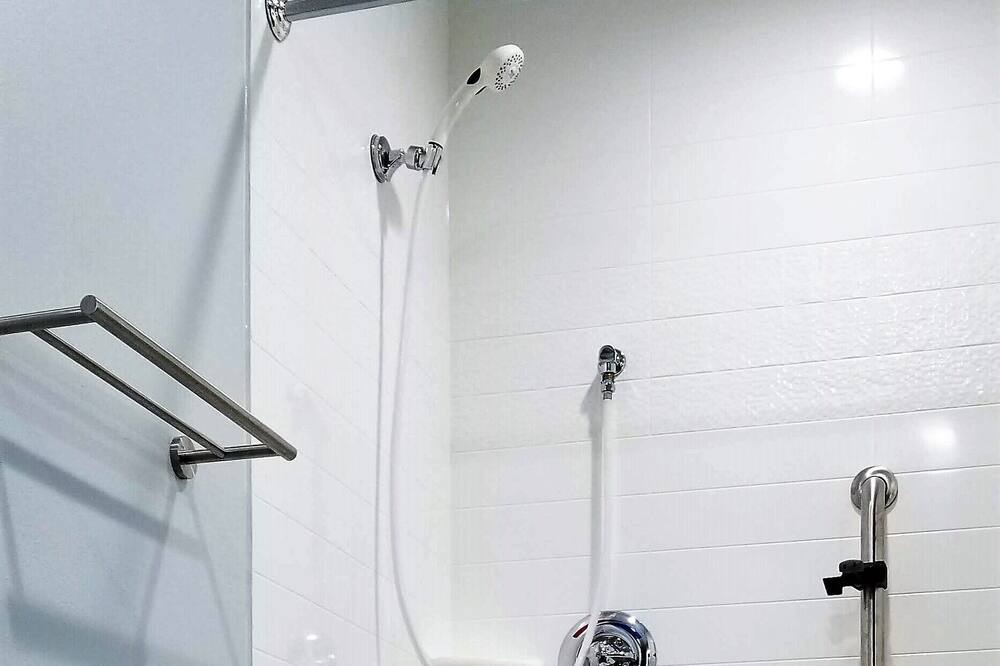 Photo of Bathroom in Conway