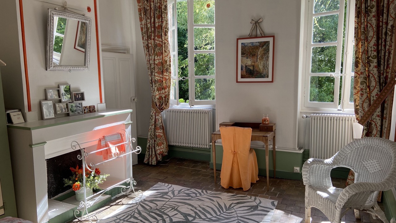 Photo of Others in Cuisery