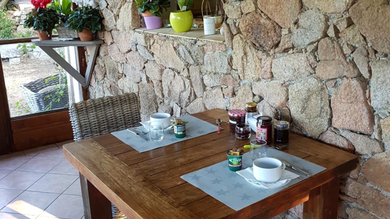 Photo of Others in Pietra Long Salvini