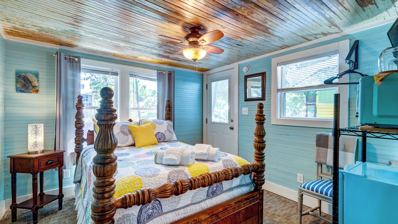 Photo of Bedroom in Folly Beach