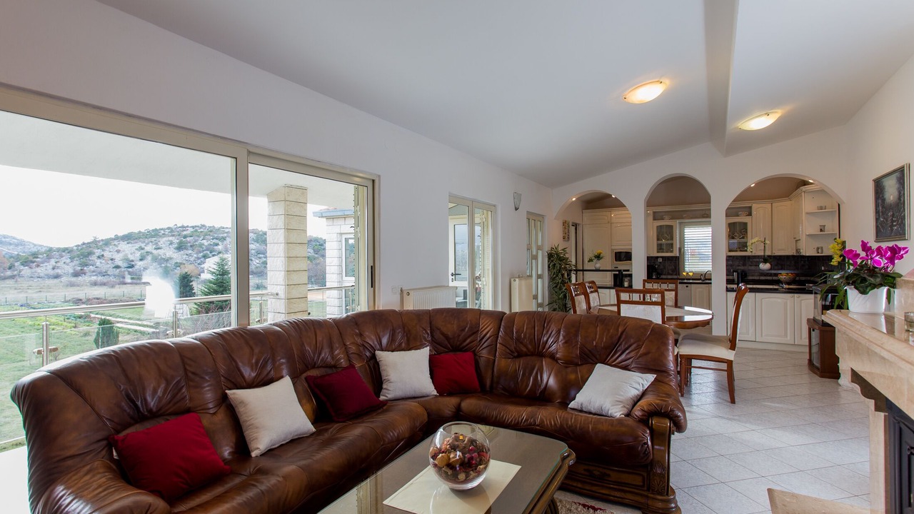 Photo of Livingroom in Neoric