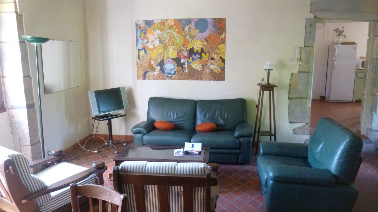 Photo of Livingroom in Saint-Germain-du-Bel-Air