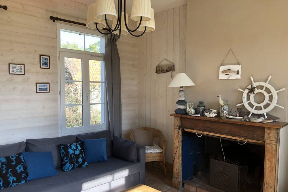 Photo of Livingroom in Fort-Mahon-Plage
