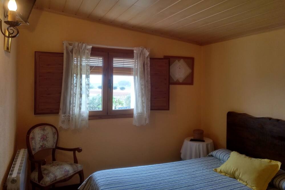 Photo of Bedroom in Font-Rubi