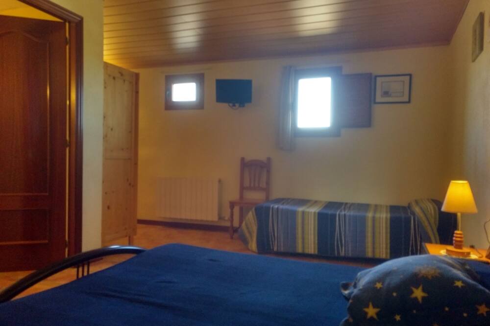 Photo of Bedroom in Font-Rubi