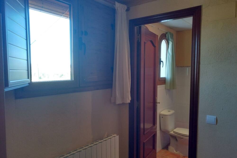 Photo of Bathroom in Font-Rubi