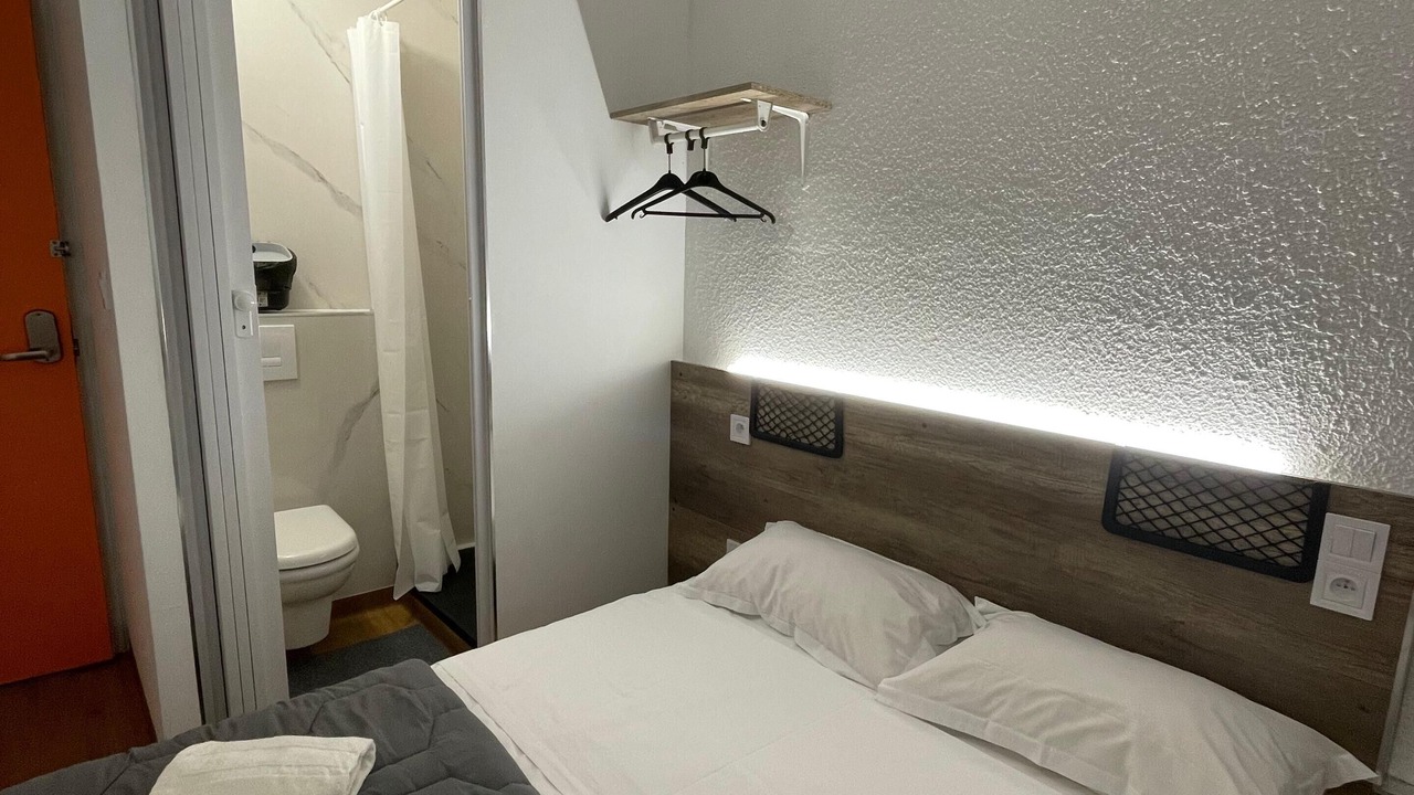 Photo of Bedroom in Frontignan