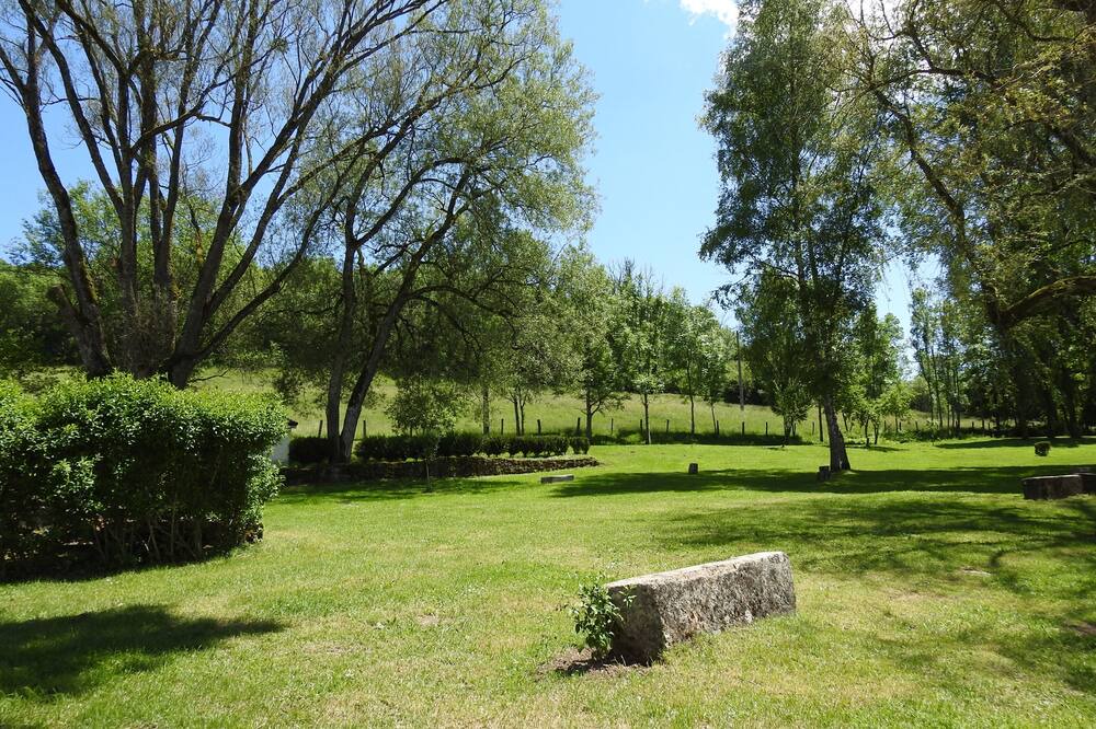 Photo of Outdoor in Perrancey-les-Vieux-Moulins