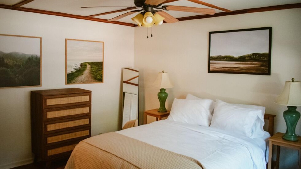 Photo of Bedroom in Anderson Valley