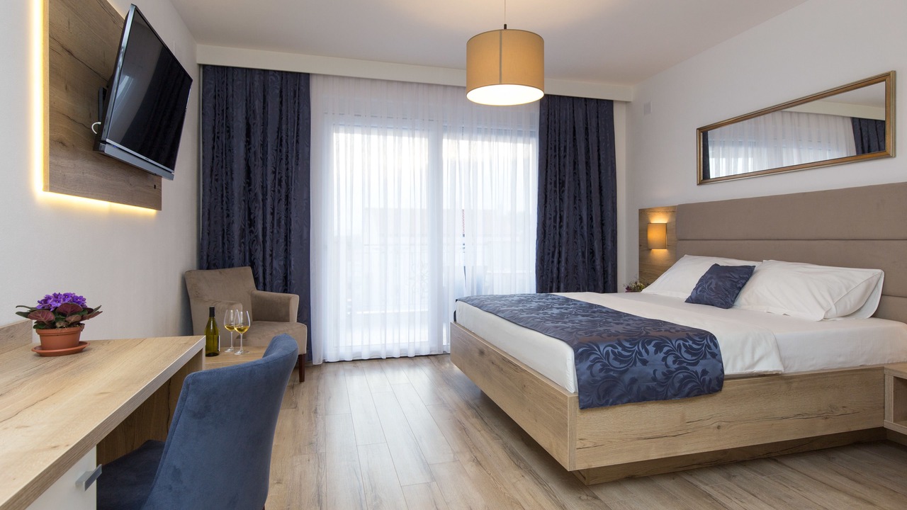 Photo of Bedroom in Punat