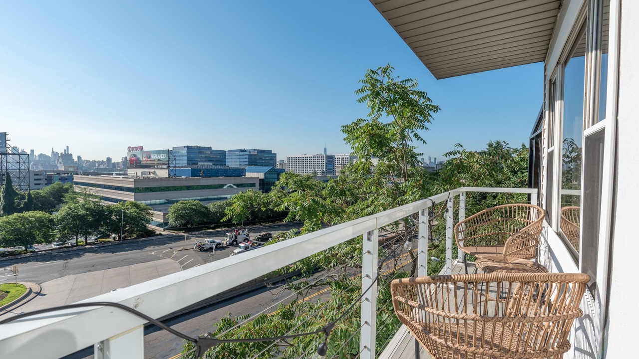Photo of Outdoor in Weehawken