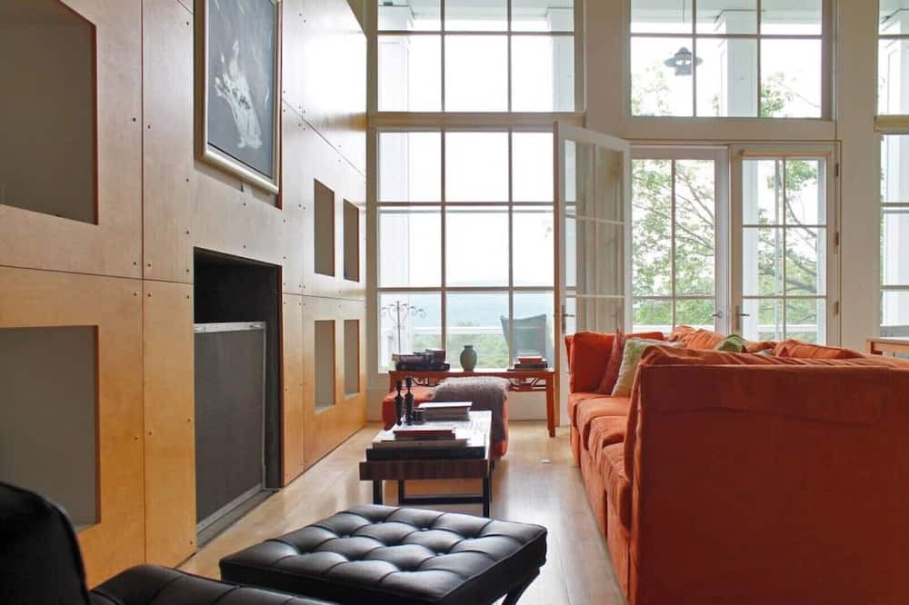 Photo of Others in Westford