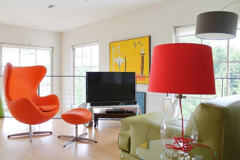 Photo of Others in Westford