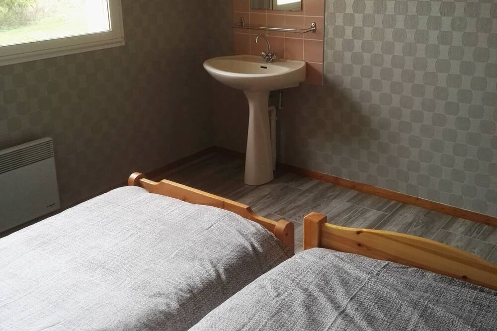 Photo of Bedroom in Hachan
